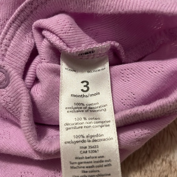 Carter’s lilac pointelle long-sleeve bodysuit size 3 months - Picture 3 of 4